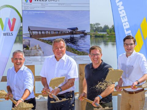 Erfolgreicher Spatenstich für neue Traunbrücke